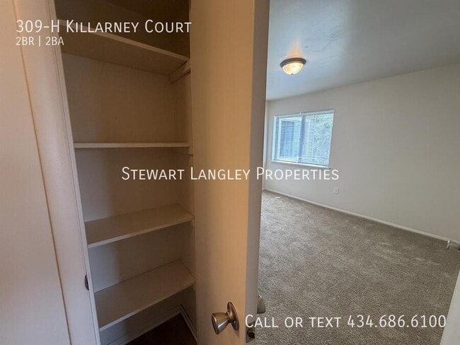Building Photo - 309-H Killarney Court-