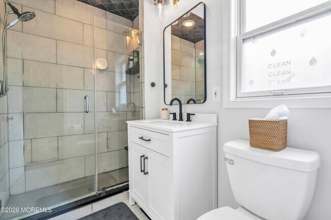 Building Photo - 34 Phoenix Ave