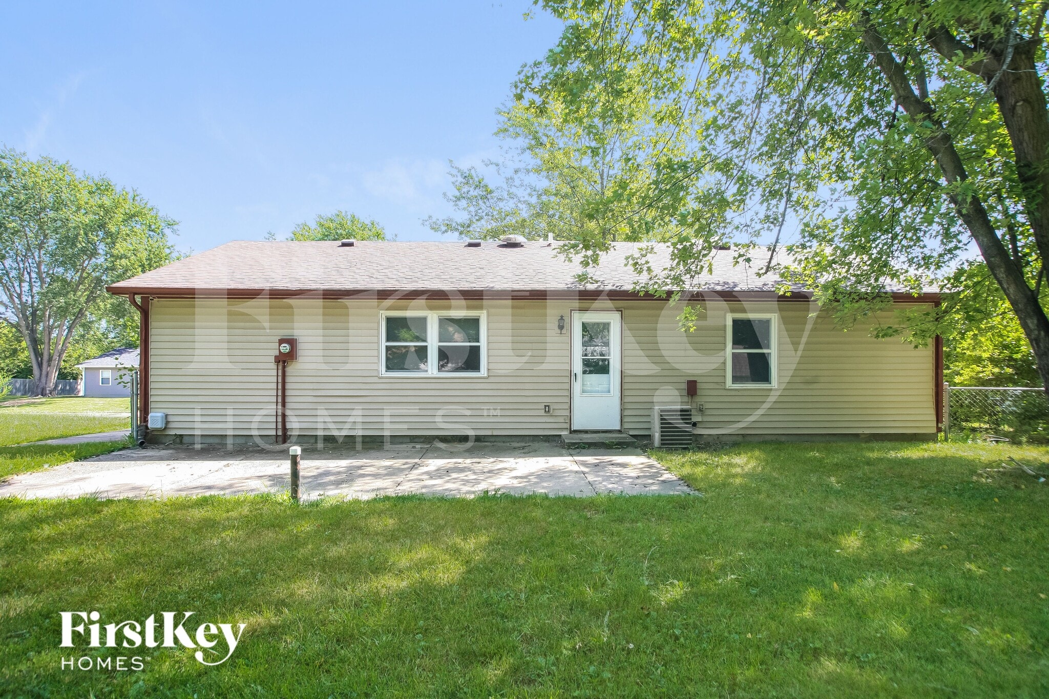 Building Photo - 2910 Heatherlea Dr