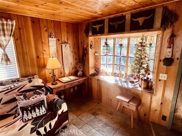 Building Photo - 40104 Mahanoy Ln