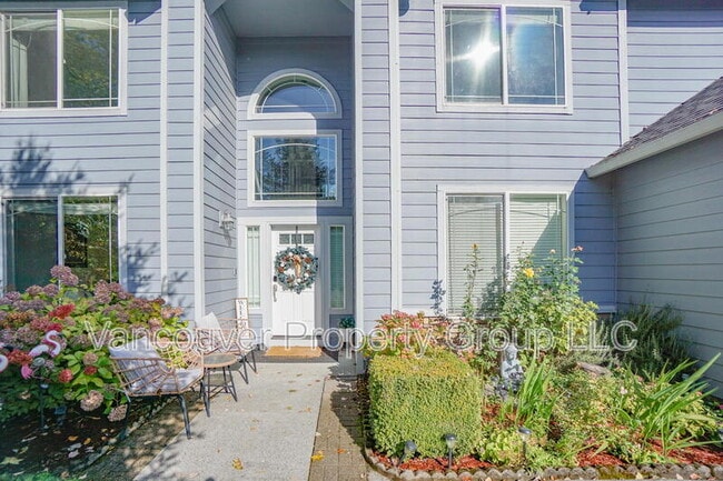 Building Photo - 4404 NE 98th Cir