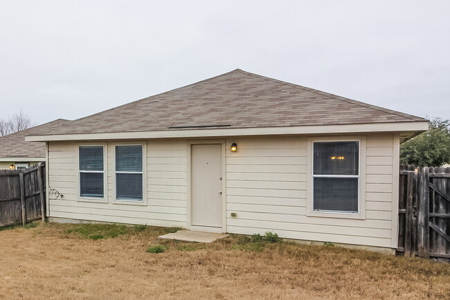 Building Photo - 2024 Kickapoo Trail