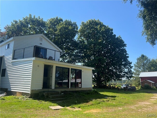 Building Photo - 34 Lake Shore Rd