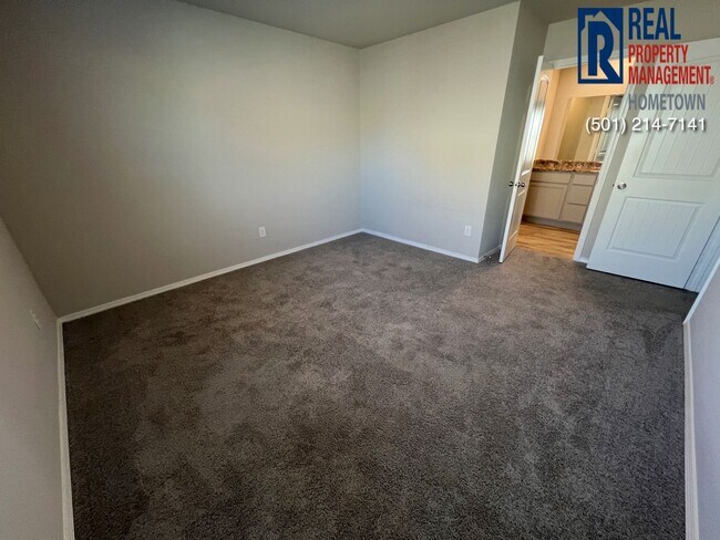 Building Photo - 2248 Bentwood Dr