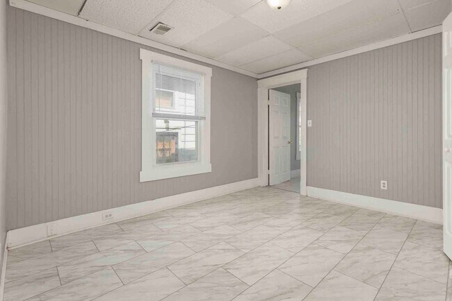 Building Photo - 730 M St