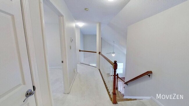 Building Photo - 3021 Old Chapel Ln