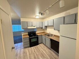 Building Photo - 4185 Solteros St