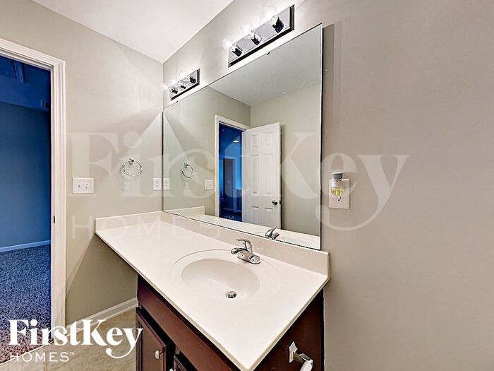 Building Photo - 5718 Parkstone Drive