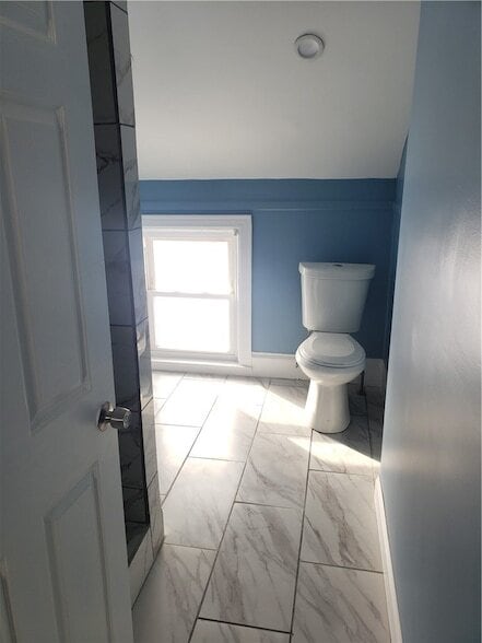 Building Photo - 142 Pocasset Ave