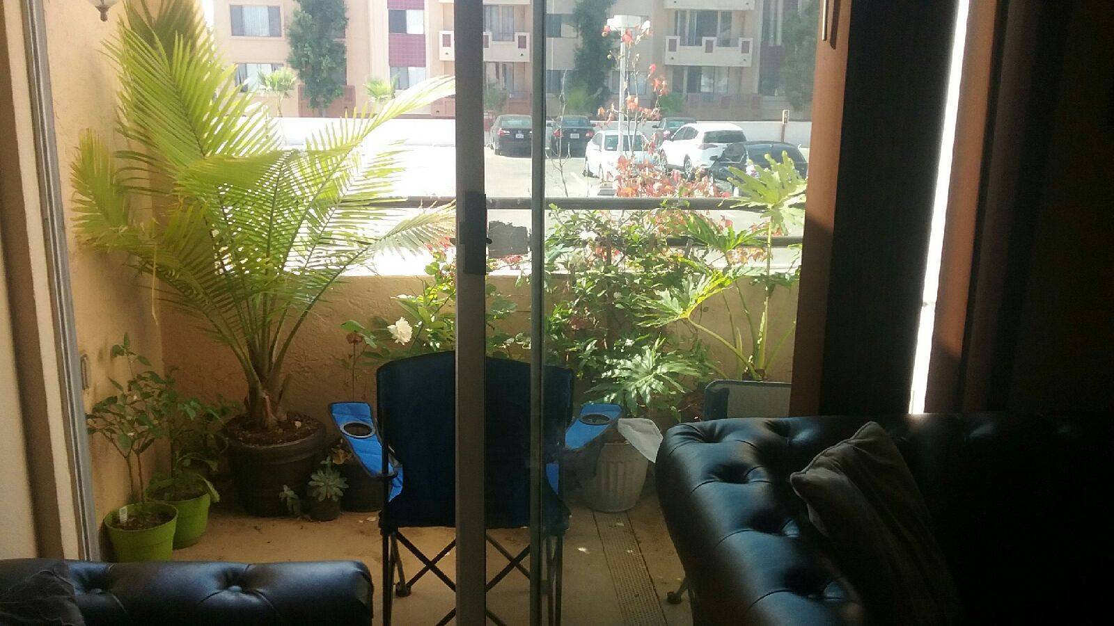 Building Photo - 3927 Nobel Dr