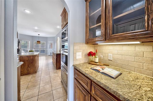 Building Photo - 2310 Palo Duro Dr