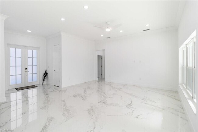 Building Photo - 23117 Hammond Ave