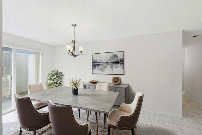 Building Photo - 1239 Sussex St