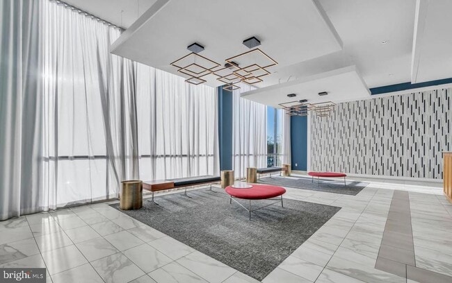 Building Photo - 4600 Duke St