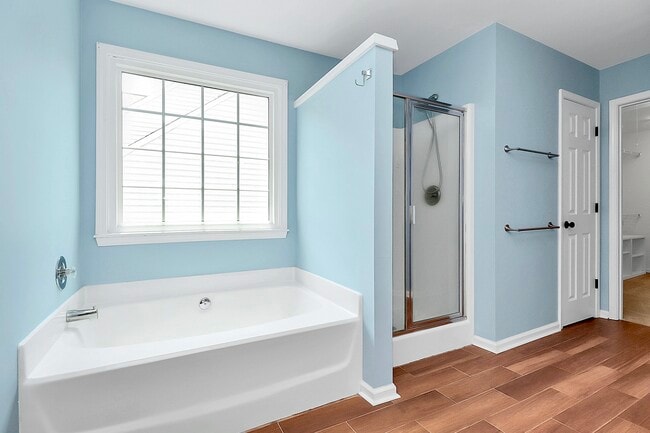 Building Photo - 5916 Downfield Wood Dr