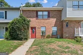 Building Photo - 7010 Sand Wedge Cir