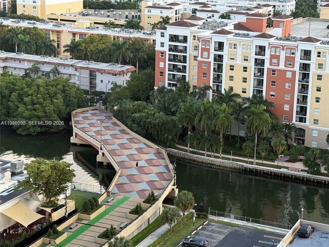 Building Photo - 251 174th St