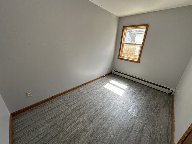 Building Photo - 119 Ludington St