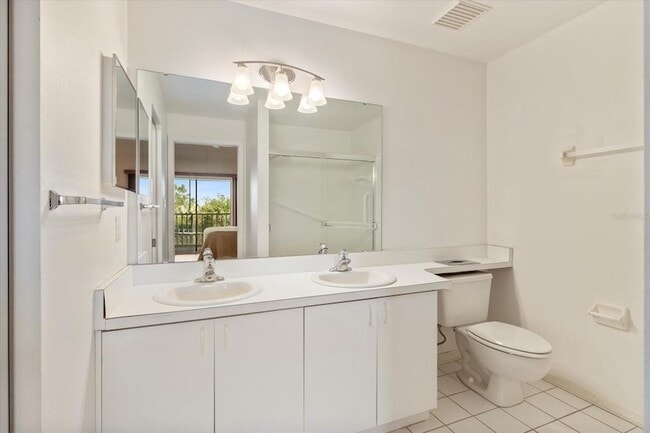 Building Photo - 841 Waterside Dr