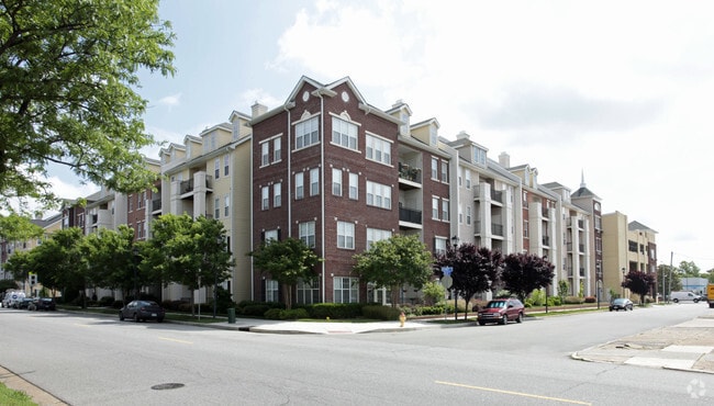 Building Photo - THE ROW at Ghent Condominiums