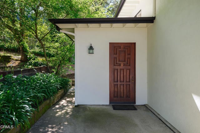 Building Photo - 832 Highland Dr