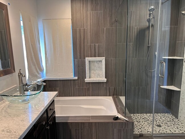 Building Photo - Las Palmas Ranch Home