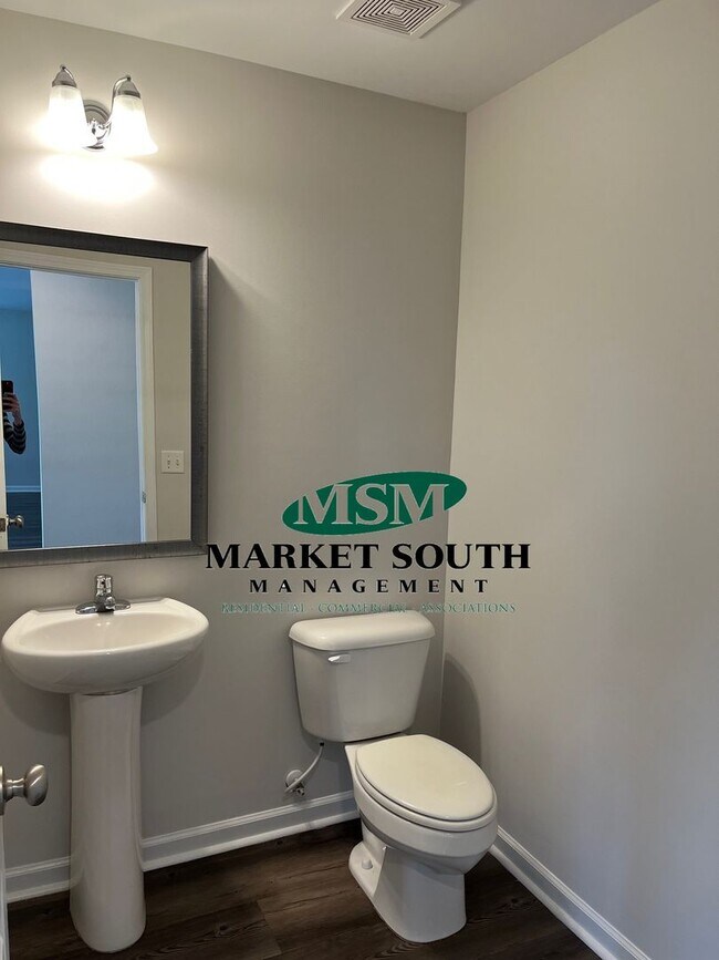 Building Photo - Rice Creek!  Port Wentworth **Rent Special...