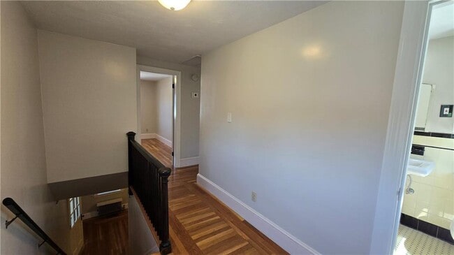 Building Photo - 63 La Salle Dr