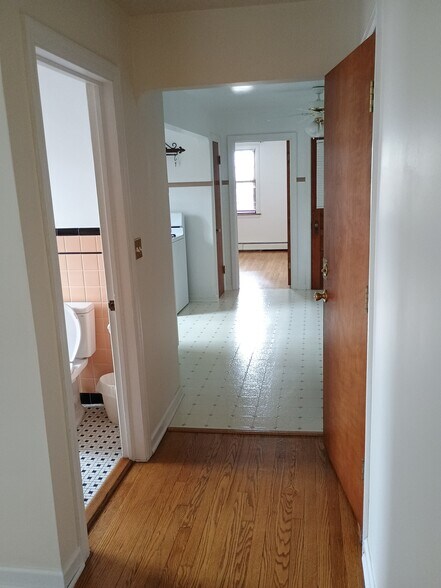 Building Photo - 2029 N 73rd Ct