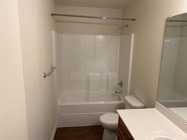 Building Photo - 1501 Justin Lp