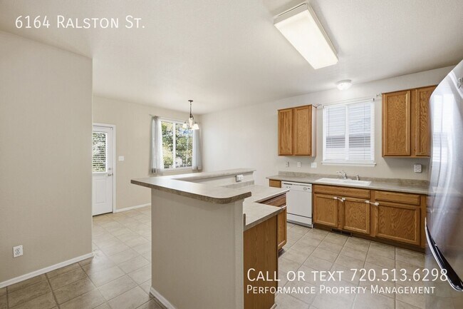 Building Photo - 6164 Ralston St