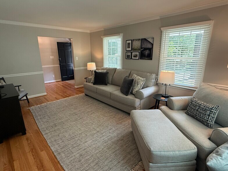 Front 'formal' living room - 419 Emerson Dr