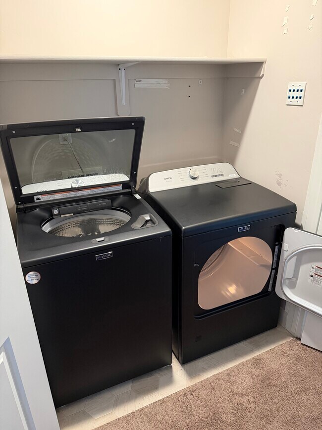 Building Photo - 3083 W 1750 S