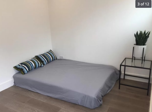 Room for a queen bed - 406 Chenery St