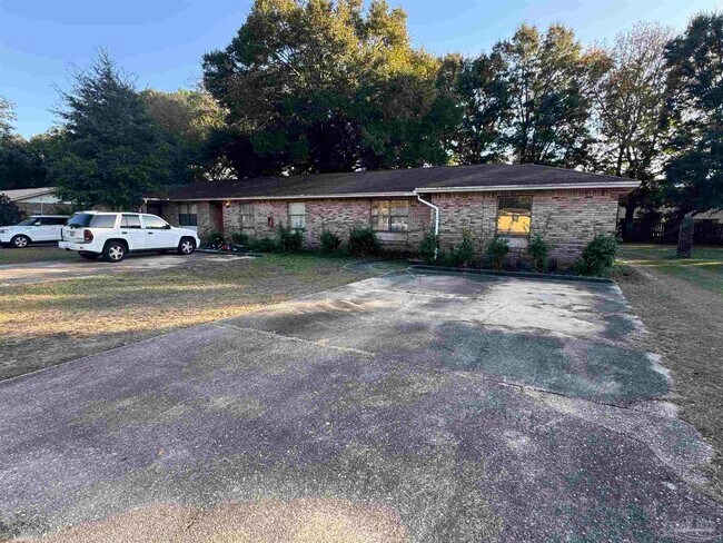 Building Photo - 6417 Kennington Cir