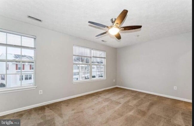 Building Photo - 16116 Edenwood Dr