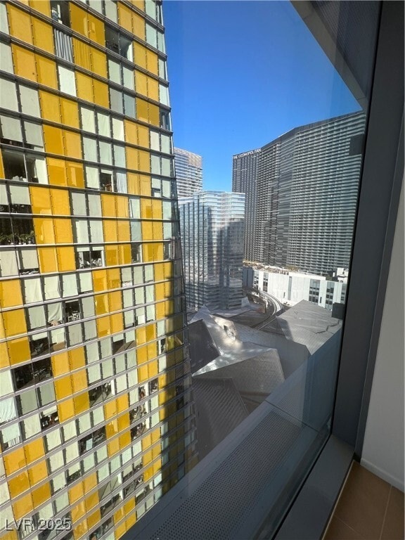 Building Photo - 3722 S Las Vegas Blvd