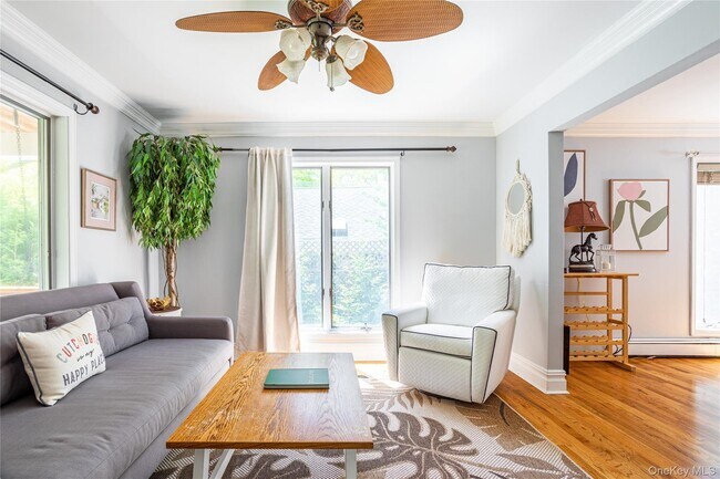 Building Photo - 2300 Pine Tree Rd