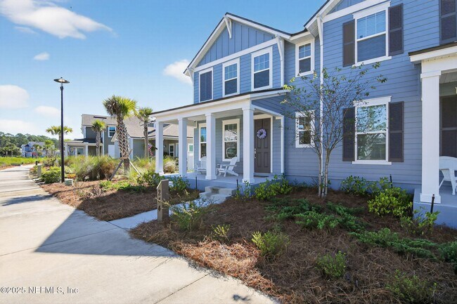 Building Photo - 244 Daydream Ave