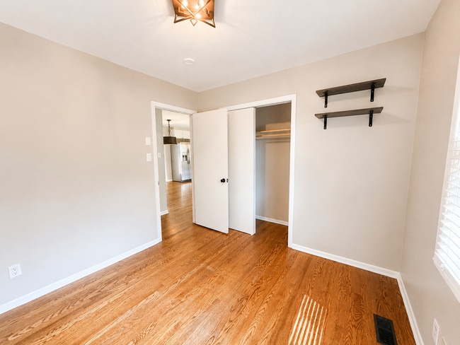 Building Photo - 725 Aeronca Rd NW