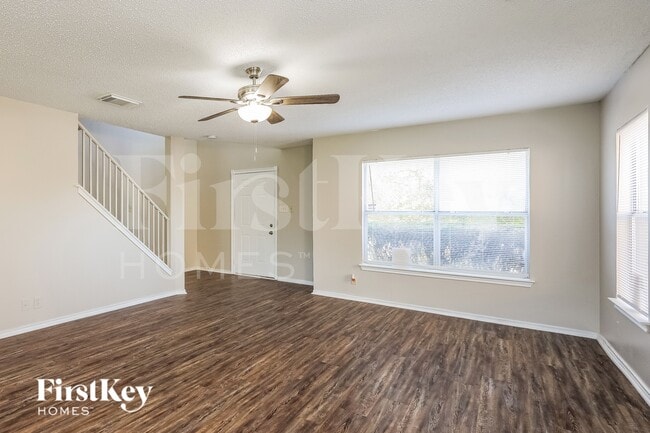 Building Photo - 7915 Cherry Glade