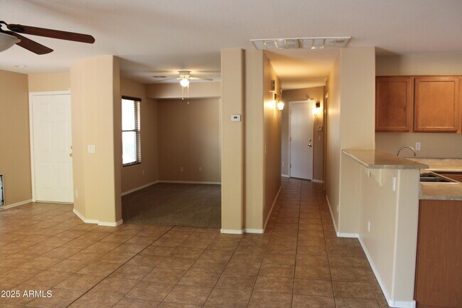 Building Photo - 33082 N Cat Hills Ave