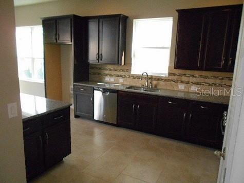 Building Photo - 15604 Starling Crossing Dr