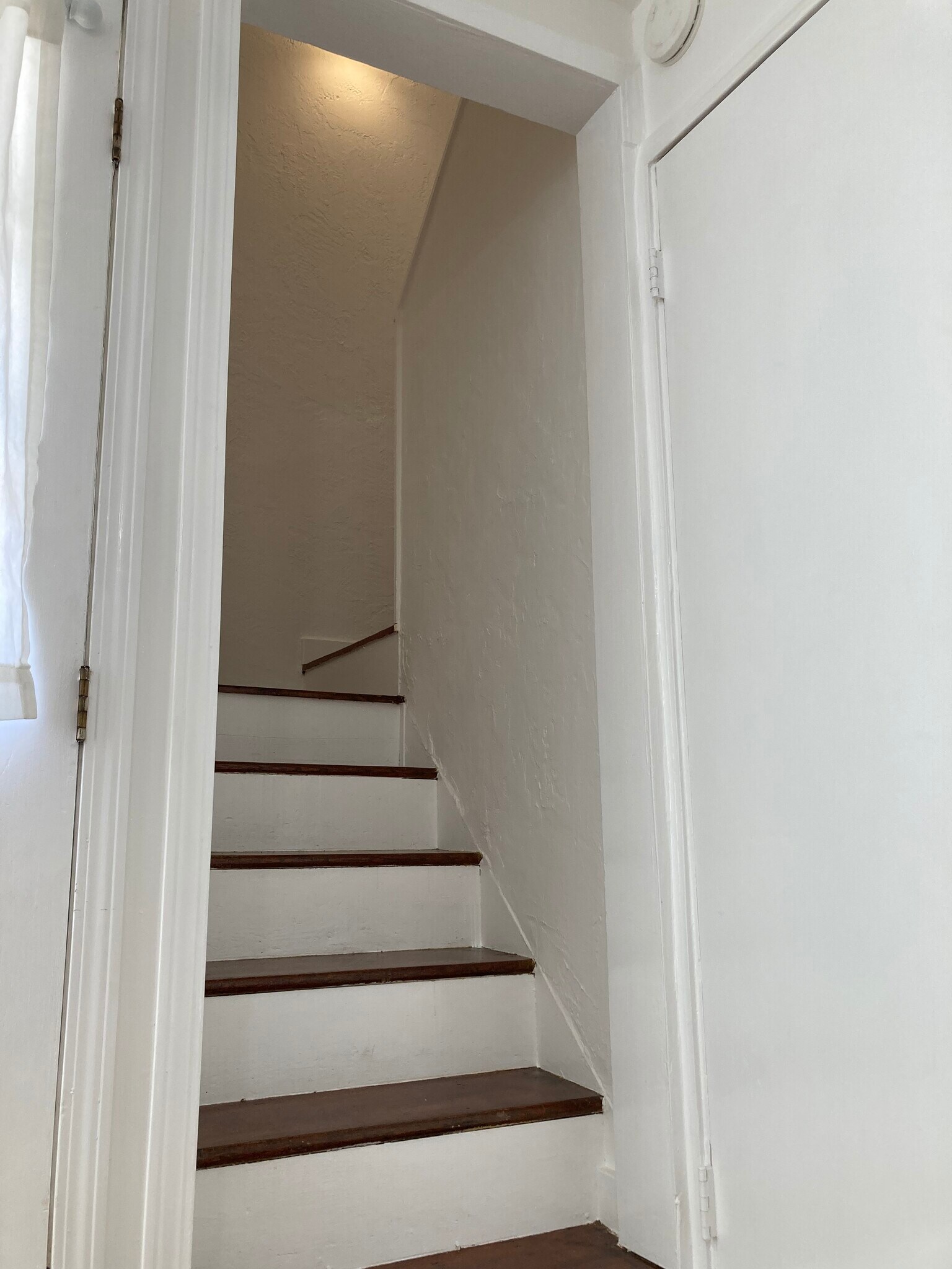 Building Photo - 929 Georgia St