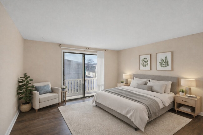 Building Photo - 107 Tonset Ct