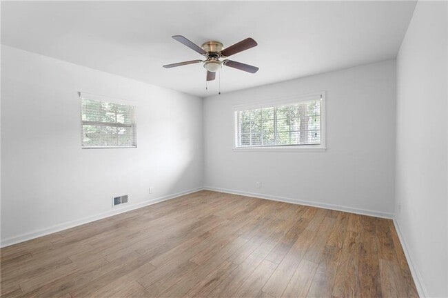 Building Photo - 2071 Nettie Ct