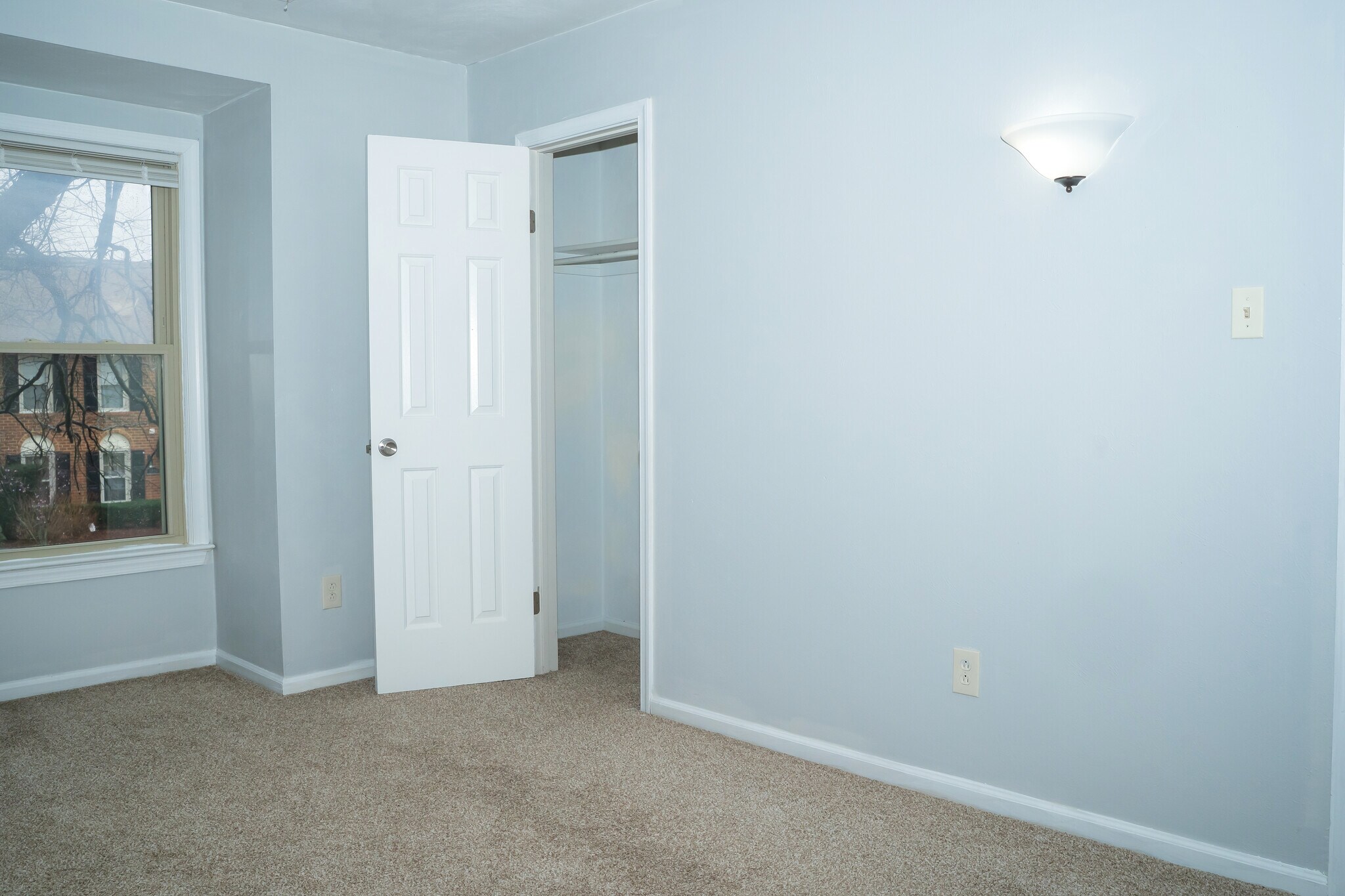 Building Photo - 1026 Tottenham Ln