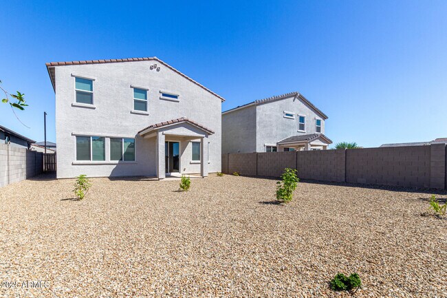 Building Photo - 18207 W Daley Ln