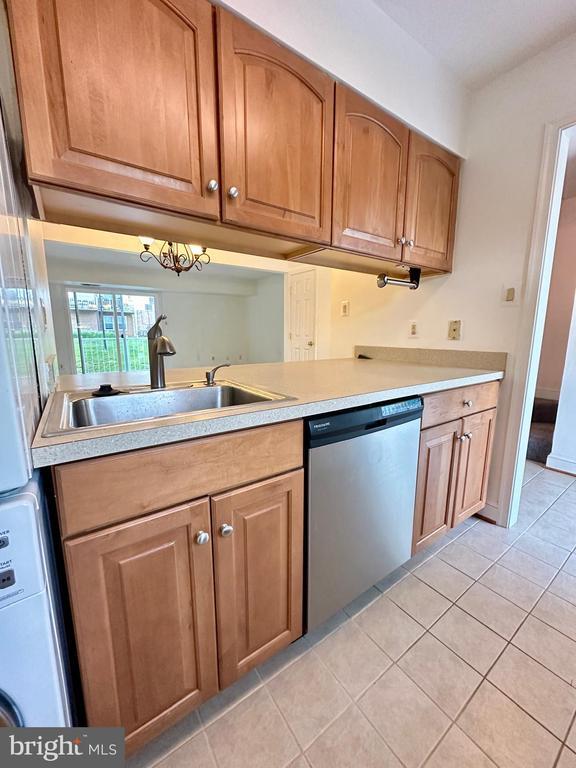 Building Photo - 14434 Cool Oak Ln