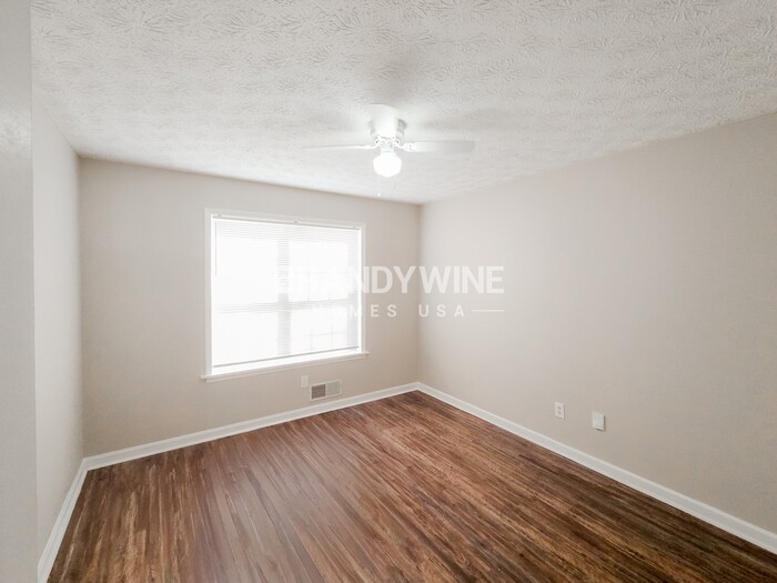 Building Photo - 235 Winston Dr